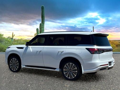 Radiant White 2027 INFINITI QX80 Luxe
