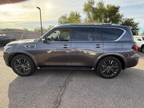 2022 INFINITI QX80 PREMIUM SELECT AWD