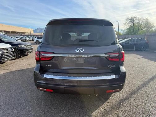 2022 INFINITI QX80 PREMIUM SELECT AWD
