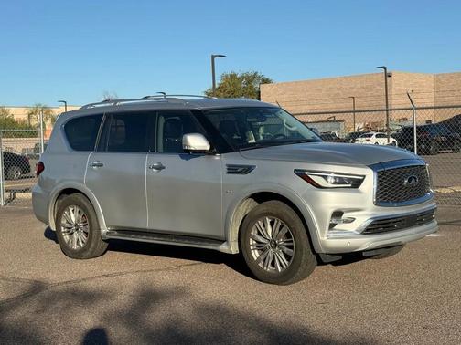 2018 INFINITI QX80 Base
