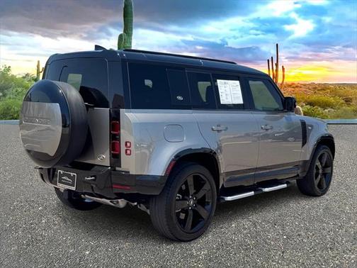 2023 Land Rover Defender 110 X-Dynamic SE