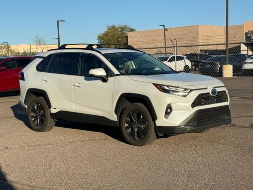 2024 Toyota RAV4 Hybrid XLE Premium