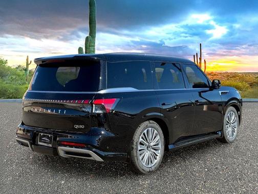 Black Obsidian 2026 INFINITI QX80 Luxe