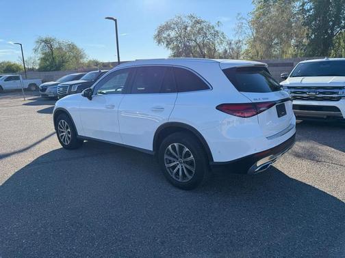 2023 Mercedes-Benz GLC 300 Base