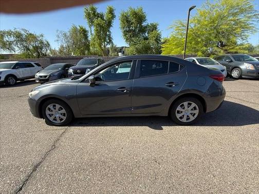 2016 Mazda Mazda3 i Sport