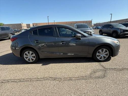 2016 Mazda Mazda3 i Sport