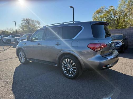 2017 INFINITI QX80 Base
