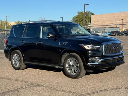 2020 INFINITI QX80 Luxe