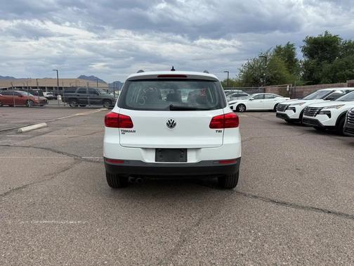 2017 Volkswagen Tiguan 2.0T S