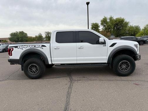 Oxford White 2020 Ford F-150 Raptor