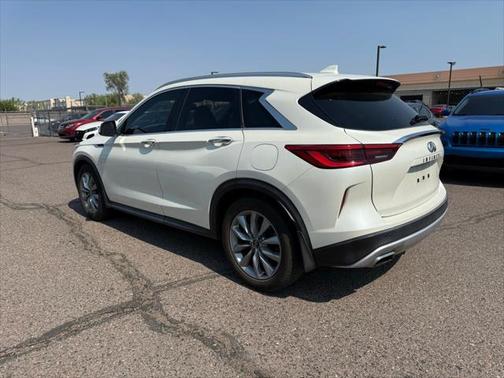2021 INFINITI QX50 LUXE