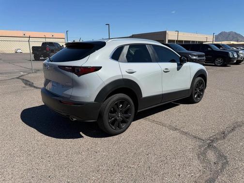 2025 Mazda CX-30 2.5 S Select Sport