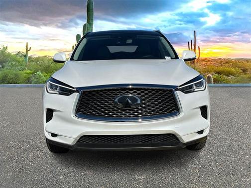 2024 INFINITI QX50 LUXE