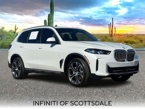 Mineral White Metallic 2024 BMW X5 sDrive40i