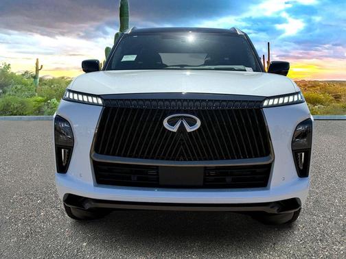 Radiant White/Black Obsidian 2026 INFINITI QX80 AUTOGRAPH AWD