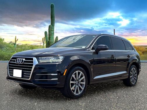 Black 2018 Audi Q7 3.0T Premium Plus