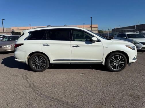 2020 INFINITI QX60 Luxe