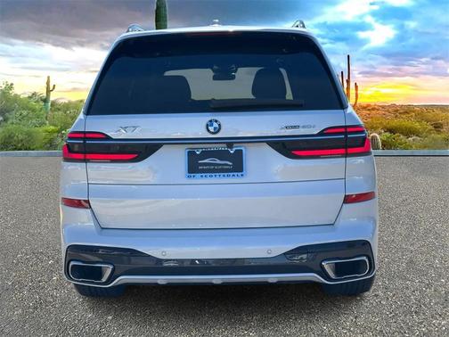 2024 BMW X7 xDrive40i