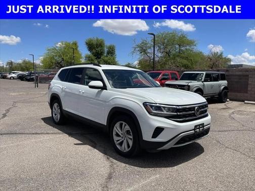 2022 Volkswagen Atlas 3.6L SE w/Technology