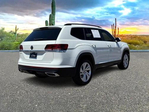 2022 Volkswagen Atlas 3.6L SE w/Technology