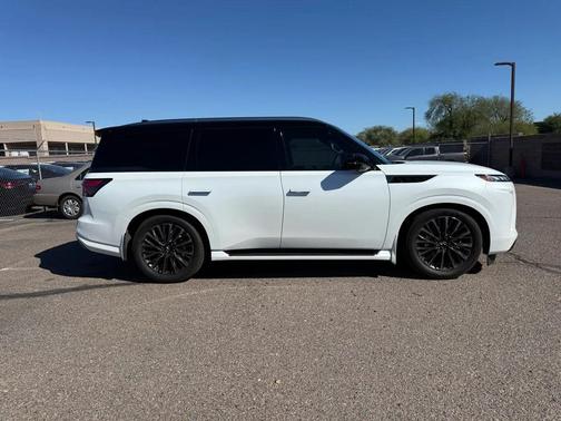2025 INFINITI QX80 AUTOGRAPH AWD