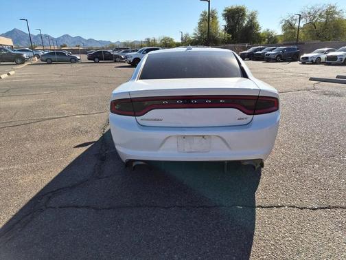 2016 Dodge Charger SXT