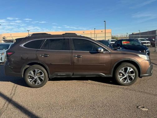 2022 Subaru Outback Touring