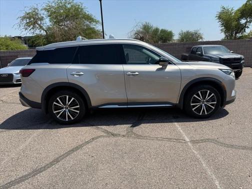 2023 INFINITI QX60 SENSORY