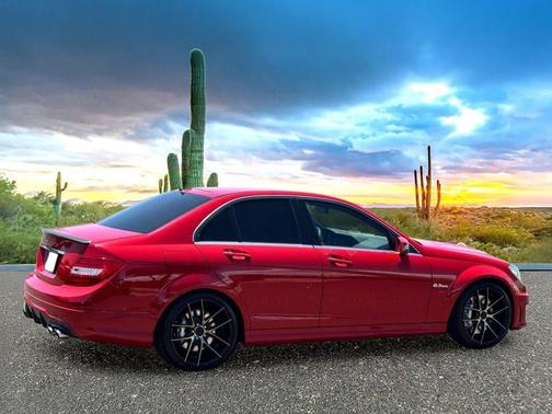 Mars Red 2014 Mercedes-Benz C-Class C 63 AMG