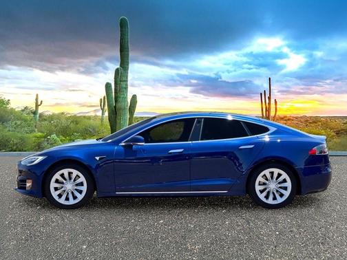 Deep Blue 2018 Tesla Model S 75D