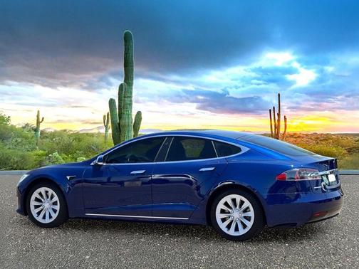 Deep Blue 2018 Tesla Model S 75D