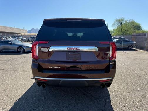 Redwood Metallic 2022 GMC Yukon Denali
