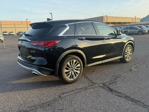 2023 INFINITI QX50 PURE