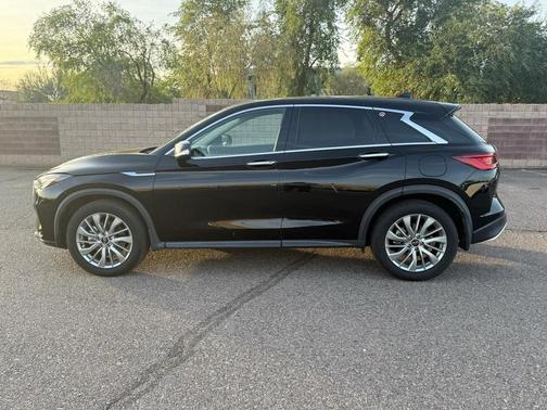 2023 INFINITI QX50 PURE
