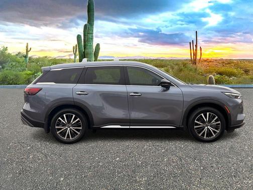 2023 INFINITI QX60 SENSORY