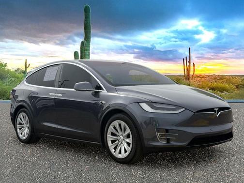 Midnight Silver Metallic 2018 Tesla Model X 75D