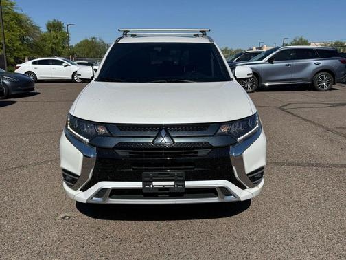 Pearl White 2019 Mitsubishi Outlander PHEV GT