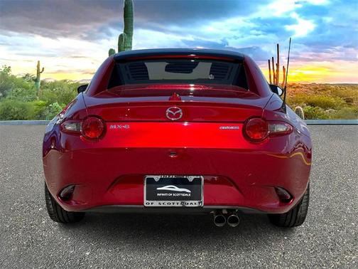 2023 Mazda MX-5 Miata RF Grand Touring