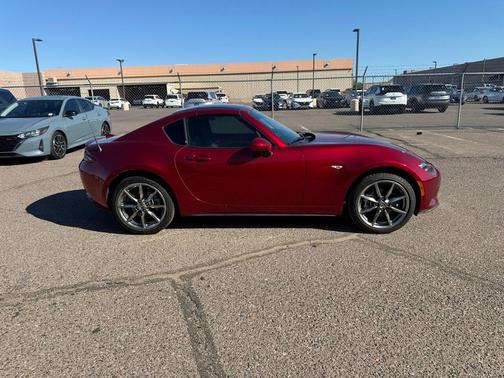 2023 Mazda MX-5 Miata RF Grand Touring