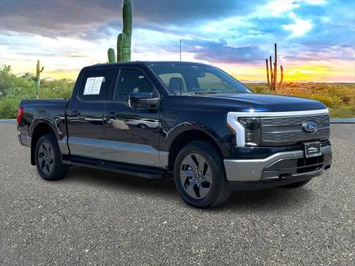 2023 Ford F-150 Lightning LARIAT