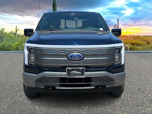 2023 Ford F-150 Lightning LARIAT