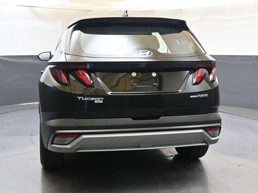 Ash Black 2026 Hyundai TUCSON Hybrid Blue SE