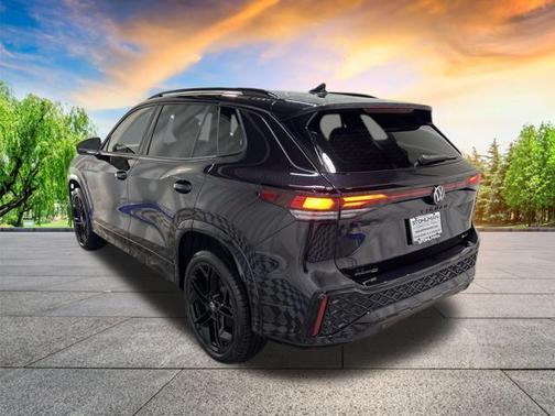2025 Volkswagen Tiguan 2.0T SE R-Line Black 4MOTION