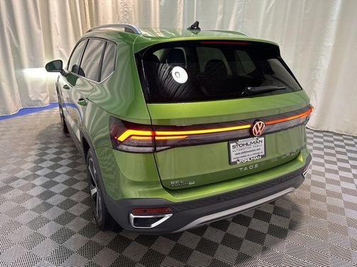 2025 Volkswagen Taos 1.5T SEL