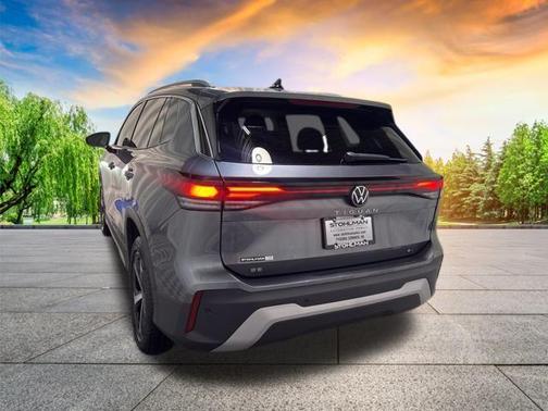 2026 Volkswagen Tiguan 2.0T SE