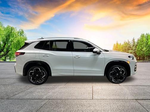 2025 Volkswagen Tiguan 2.0T SEL R-Line 4MOTION
