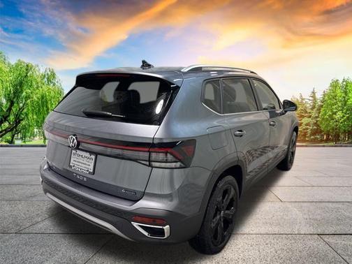 2025 Volkswagen Taos 1.5T SEL