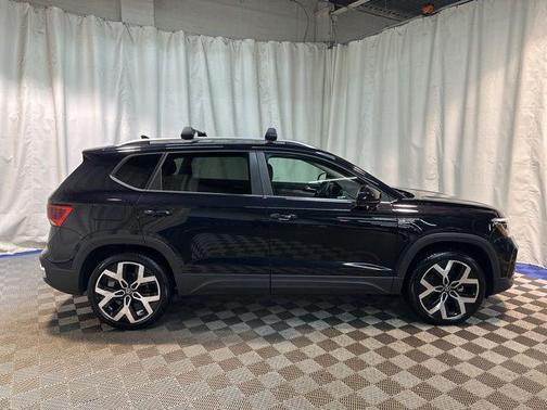 2022 Volkswagen Taos 1.5T SEL