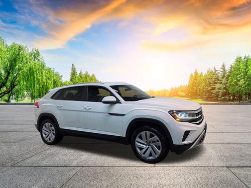 2022 Volkswagen Atlas Cross Sport 3.6 V6 SE w/ Technology
