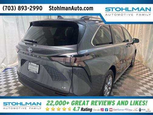 2025 Toyota Sienna LE